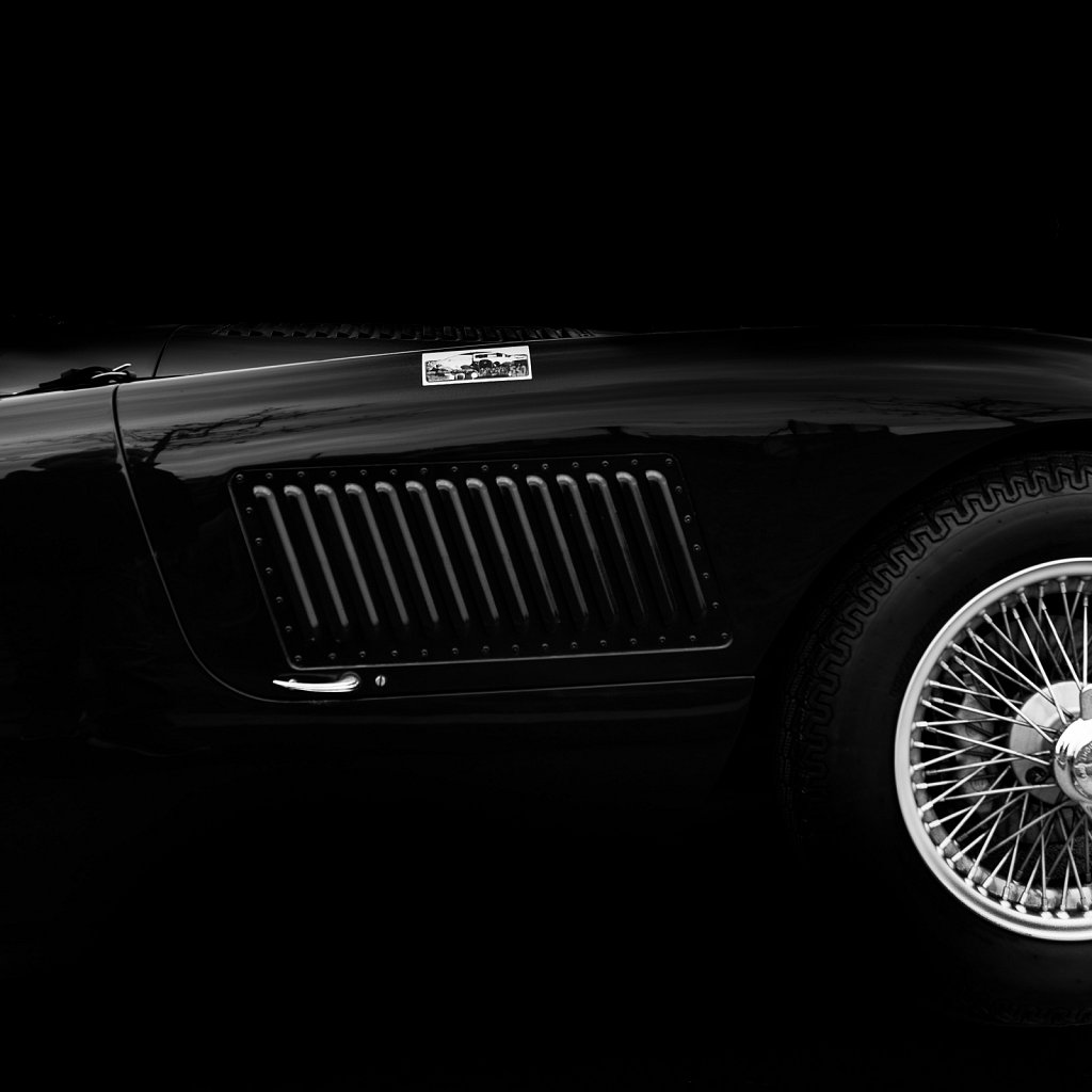 Automobile 245